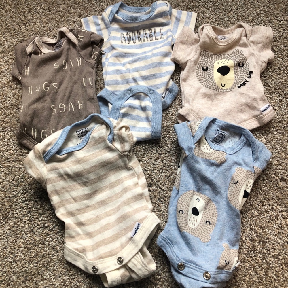 Gerber Preemie Lot of 5 Onesies-EUC
